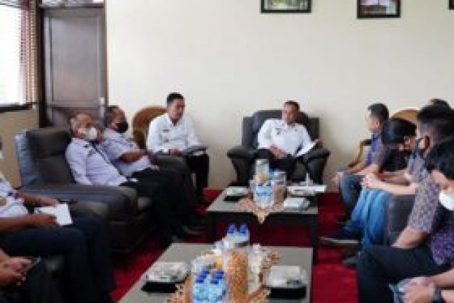 Bupati Lamsel pinta PT. PLN Persero,  Listrik Ke Desa Wisata Cepat Terpenuhi