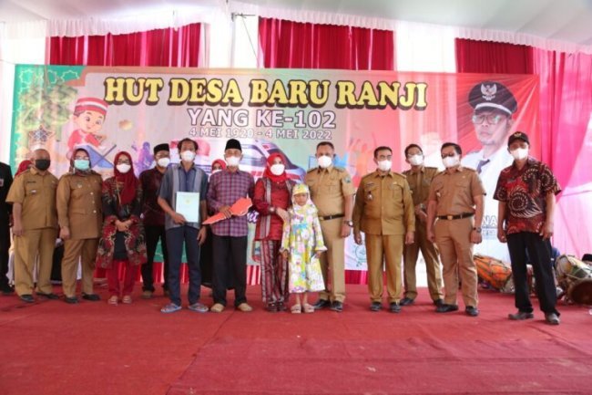 Hadiri HUT Ke-102 Desa Baru Ranji, Bupati Lampung Selatan Pesan Untuk Tingkatkan Inovasi Desa