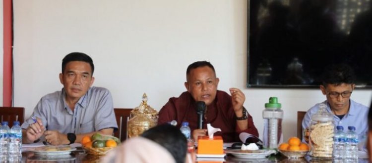 Pimpin Rapat Verifikasi KLA, Bupati Nanang Tekankan Kordinasi Dan Komitmen Seluruh Jajaran
