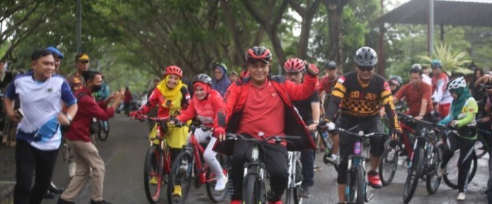 Ribuan Pesepeda Ikuti Gowes Bareng Dalam Rangka Haornas Ke-XXXIX di Lamsel