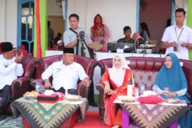 Bupati Nanang Ermanto Hadiri Pengajian Bulanan BKMT Kecamatan Palas