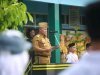 Silaturahmi Ke SMA N 2 Kalianda, Bupati Lamsel Jadi Pembina Upacara Hingga Ajak Para Pelajar Berdialog