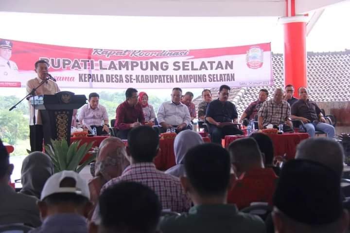 Nanang Ermanto Laksanakan Rakor Bersama 256 Kepala Desa Se-Kabupaten Lamsel