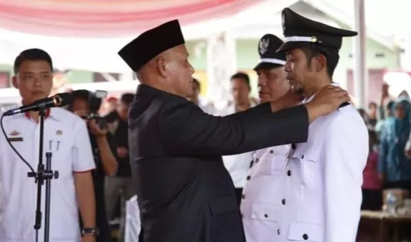 Kepala Desa Bangun Sari dan Kepala Desa Wawasan Kec. Tanjung Sari Resmi Dilantik Bupati Lampung Selatan