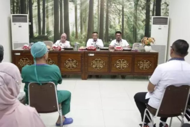 Bupati Nanang Ermanto Tekankan Pentingnya Kerja Sama Dalam Menjaga Standar Pelayanan Kesehatan