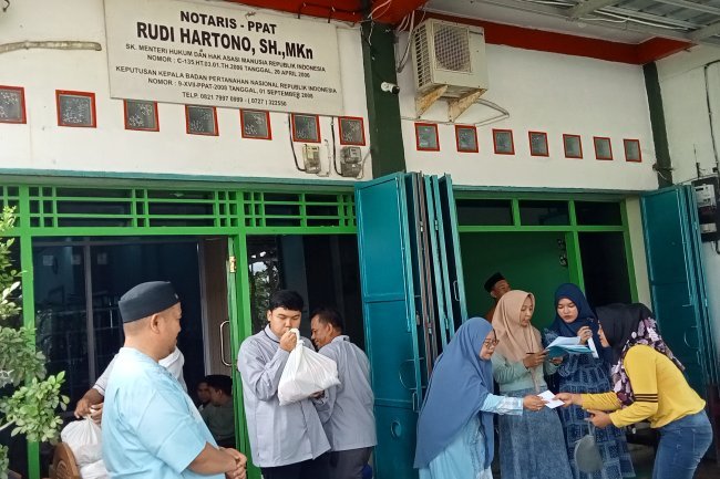 Notaris Rudi Hartono dan PT.Dang Lupa Group Berbagi Kebahagiaan di Bulan Ramadan