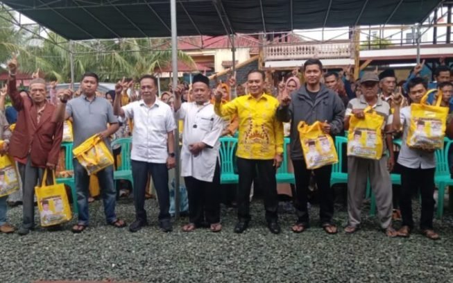 Syaiful Azumar Kampanye Di Caffe Resto Lamban Panggung