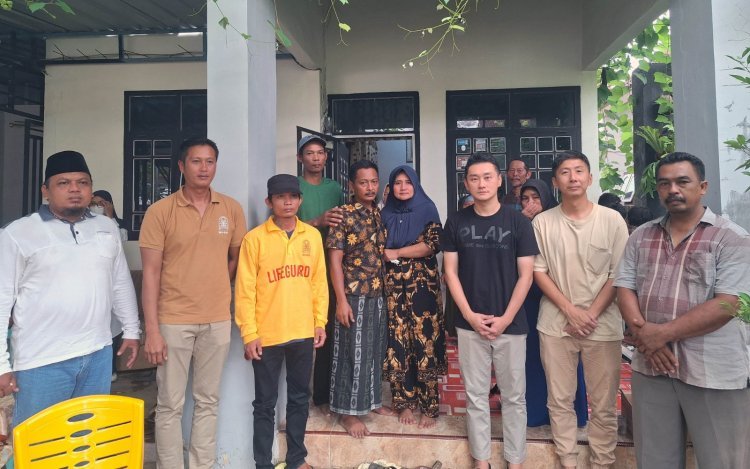 Kadis Pariwisata Lamsel dan Rio By The Beach Kunjungi Keluarga Korban Tenggelam di Tulang Bawang, Keluarga: Kami Ikhlas