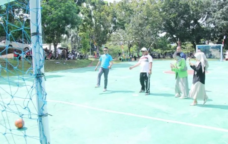 Kadispora Lampung Selatan Buka Lomba Futsal STAI Yasba Kalianda