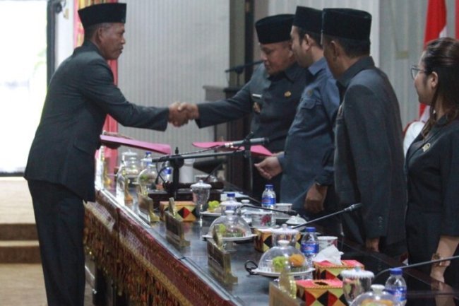 Rapat Paripurna DPRD Kabupaten Lampung Selatan Tentang APBD Perubahan Tahun 2024