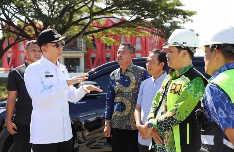 Respon Keluhan Warga, Bupati Egi Pastikan Pembangunan Jalan Rusak di Samping MPP Dimulai Pekan Ini