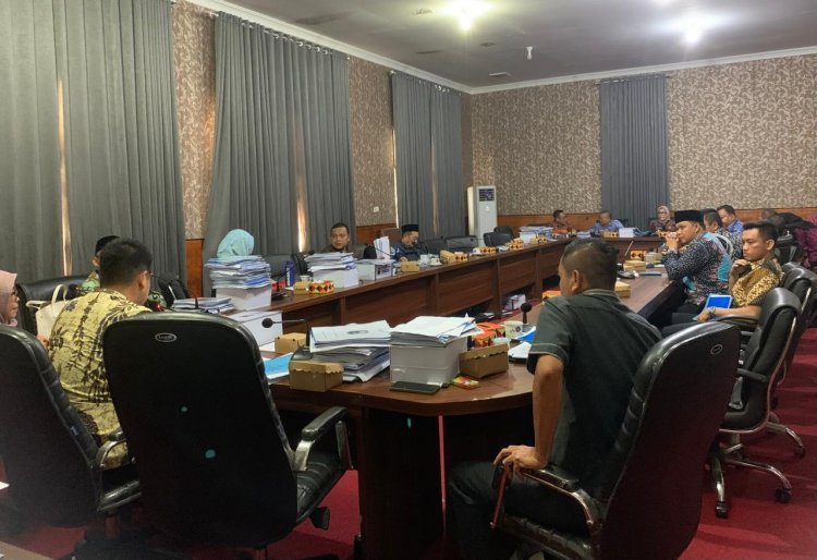 Anggota DPRD Lamsel Fitri Purwanti Singgung Kepala OPD dan Kepala Bagian yang Baperan