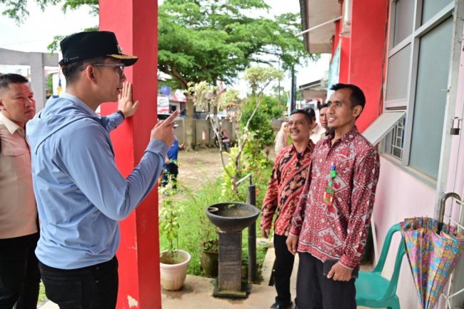 Sidak ke UPTD Puskesmas Hajimena, Bupati Egi Kecewa Banyak Pegawai Sudah Pulang Kantor