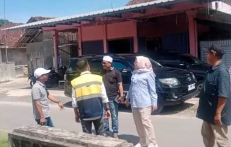 Respon Cepat DPRD Lampung Selatan dan Dinas PUPR Cek Lokasi Rawan Banjir di Desa Mekar Mulya Palas 