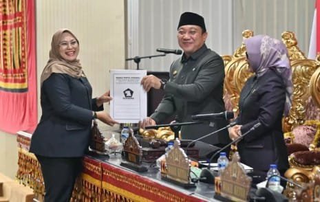 Sidang Paripurna, DPRD dan Pemkab Lampung Selatan Sepakati KUA-PPAS Perubahan APBD 2025
