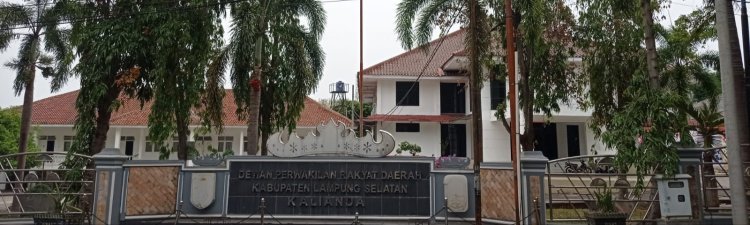 Sekretaris DPRD Lamsel Dicopot, Bupati Egi: Penyegaran Birokrasi