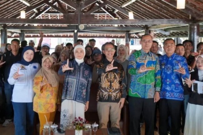 Wakil Ketua Komisi XII DPR RI Putri Zulkifli Hasan Ajak Kalangan Gen Z Jaga Pemanfaatan Tenaga Uuklir di Indonesia