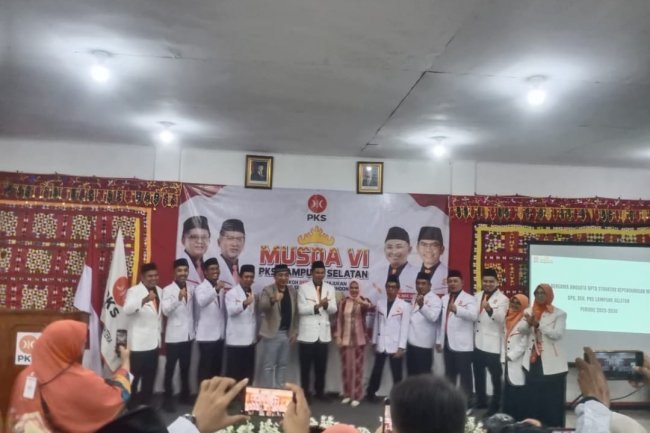 Kelompok Muda Mengorbit, Suryadi Pimpin DPD PKS Lampung Selatan Gantikan Antoni Imam