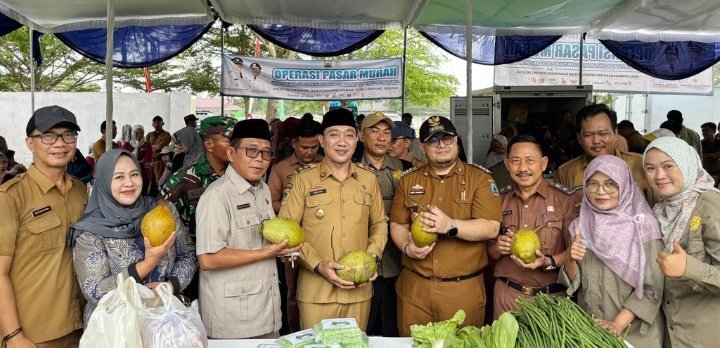 Anggota DPRD Lampung Selatan Dapil 6 Dwi Riyanto Hadiri Pasar Murah di Merbau Mataram