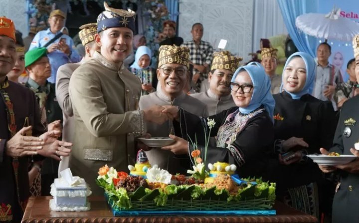 DPRD Lamsel, menggelar rapat paripurna istimewa dalam rangka memperingati Hari Ulang Tahun Kabupaten Lampung Selatan ke 69 tahun 2025