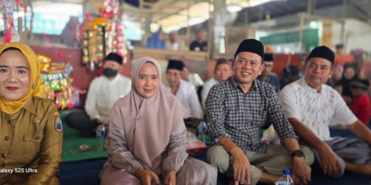 Anggota DPRD Lampung Selatan Agus Sartono Hadiri Peringatan Maulid Nabi Muhammad SAW di Pasar Baru Sidomulyo