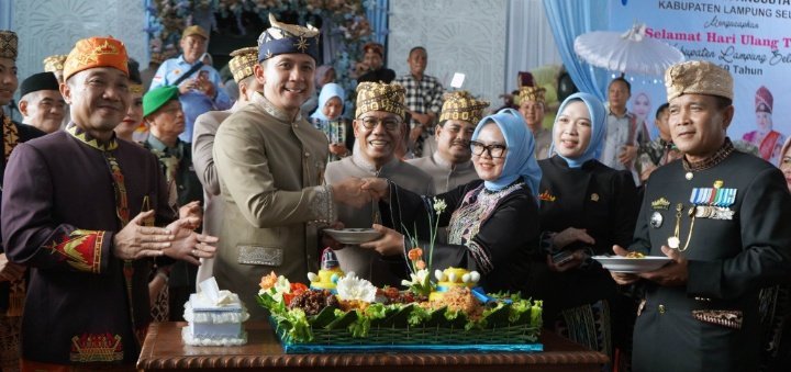 DPRD Lampung Selatan Gelar Paripurna Istimewa HUT ke-69, Bupati Egi Ajak Masyarakat Perkuat Semangat Membangun